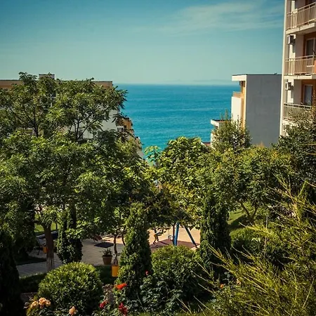Crown Fort Black Coast Studio Apartment