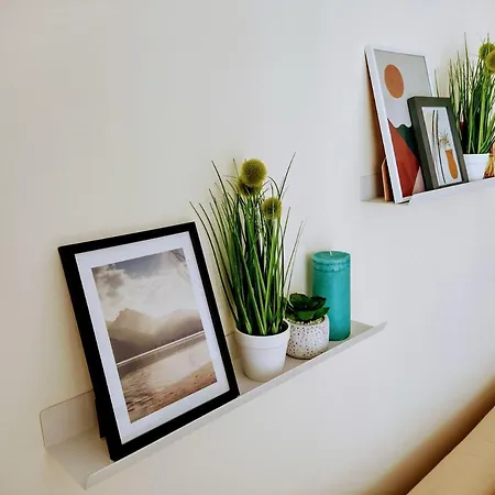 아파트 Crown Fort Black Coast Studio Apartment 엘레니테
