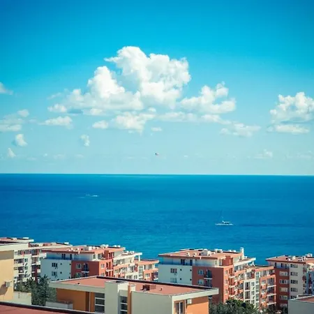 شقة Crown Fort Black Coast Studio Apartment النايت