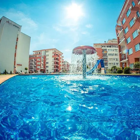 Crown Fort Black Coast Studio Apartment *